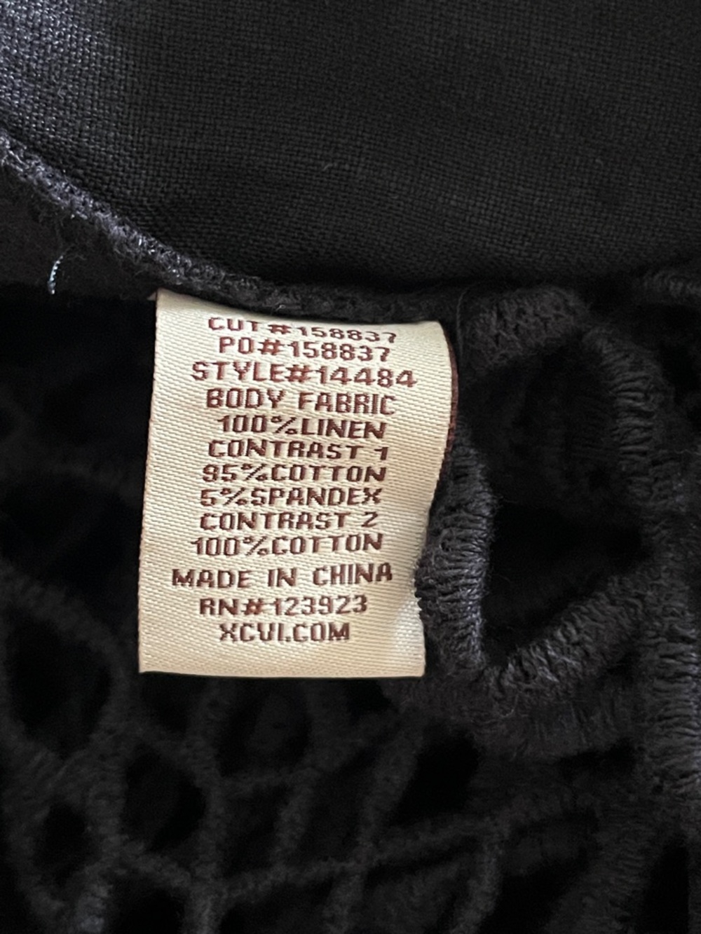 XCVI Black Birch Jacket with Crochet Sleeve Panels size large boho linen - Picture 5 of 6